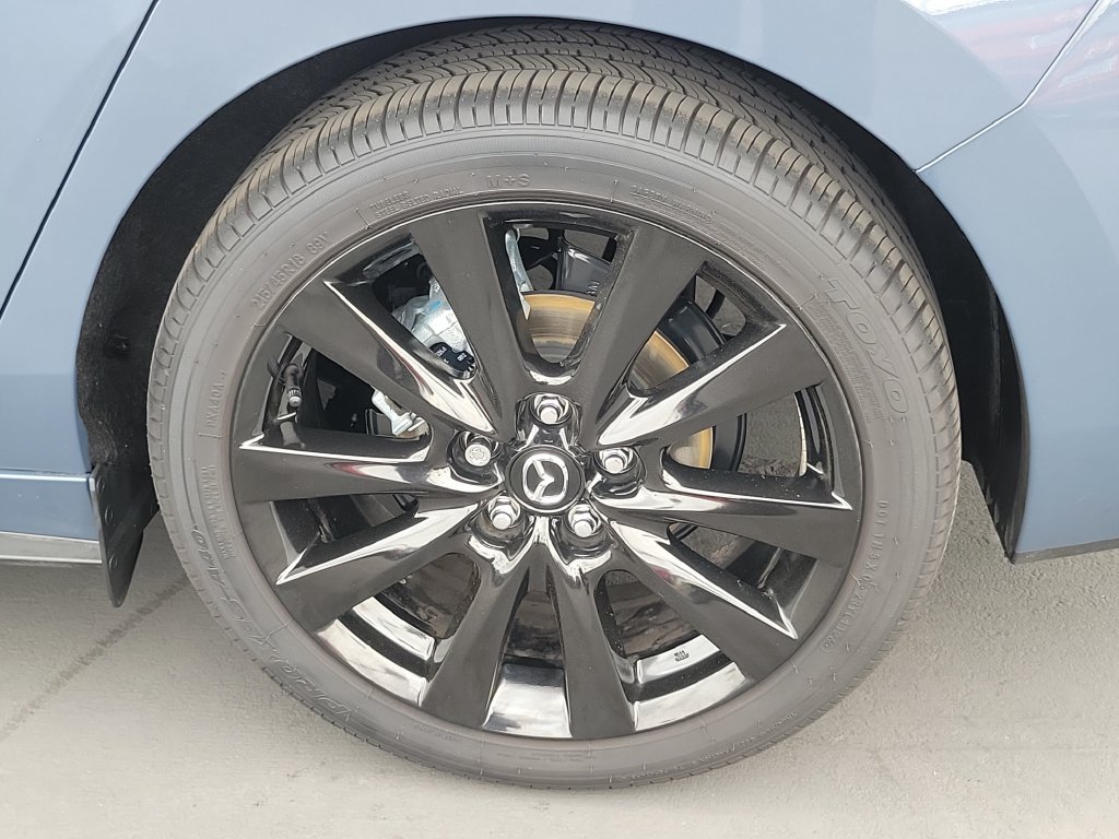 Certified 2026 MAZDA MAZDA3 Carbon AWD/4WD image 29