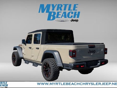 Certified 2020 Jeep Gladiator Rubicon w/ Safety Group image 4