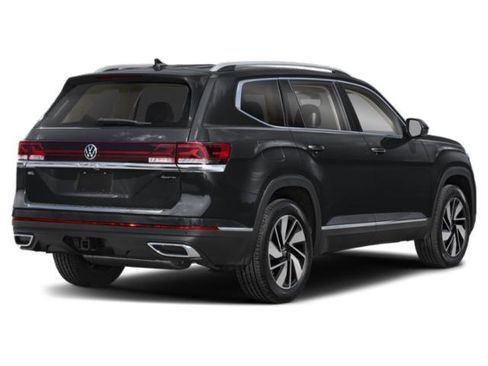 Used 2026 Volkswagen Atlas SEL AWD/4WD image 2