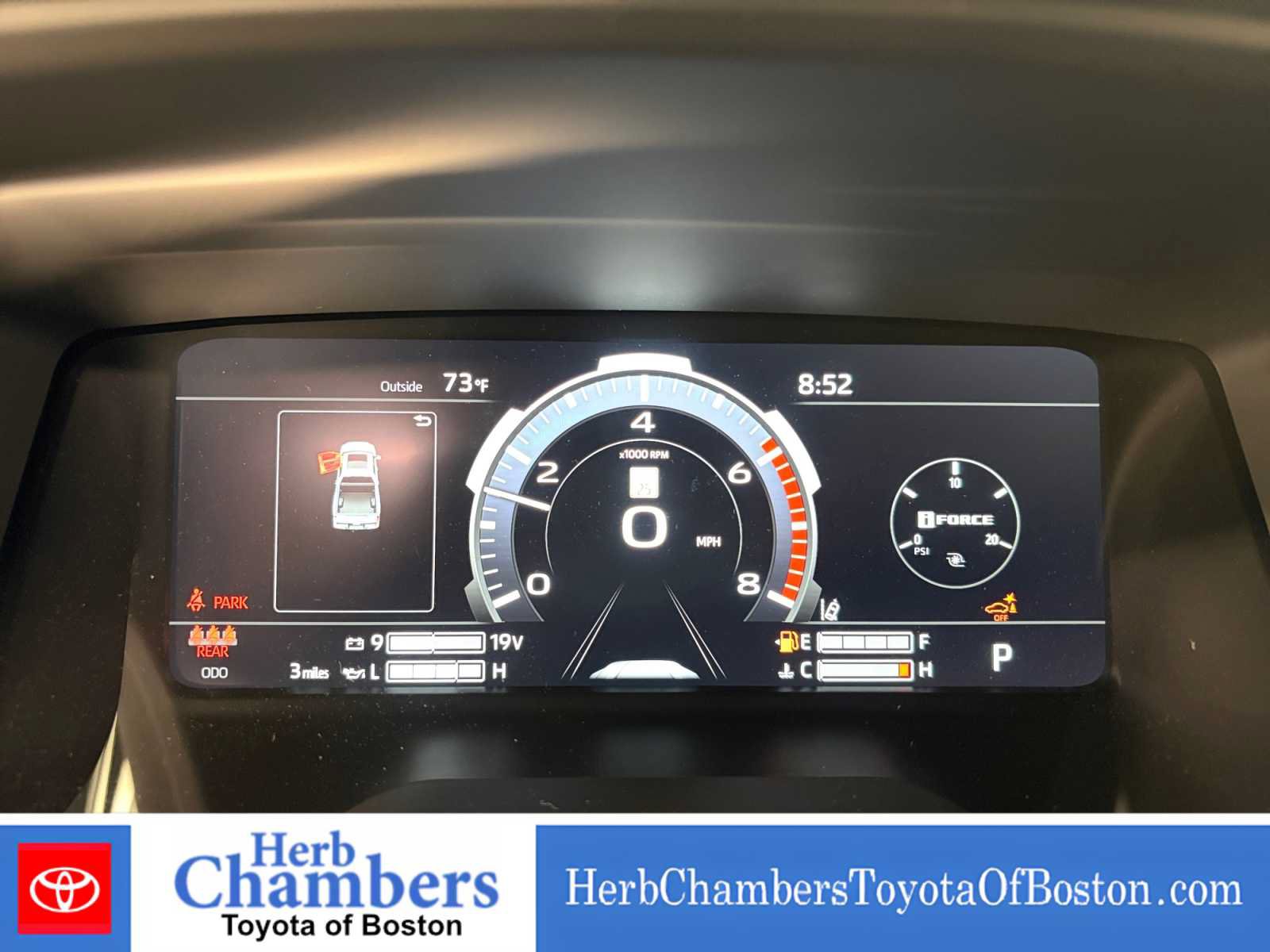 New 2026 Toyota Tundra Platinum AWD/4WD image 4