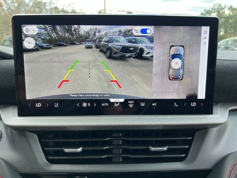 New 2026 Ford Explorer ST-Line image 17