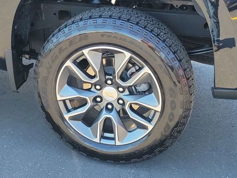Used 2024 Chevrolet Silverado 1500 LT image 6