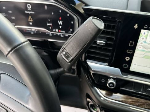 Used 2025 GMC Sierra 1500 Elevation AWD/4WD image 28