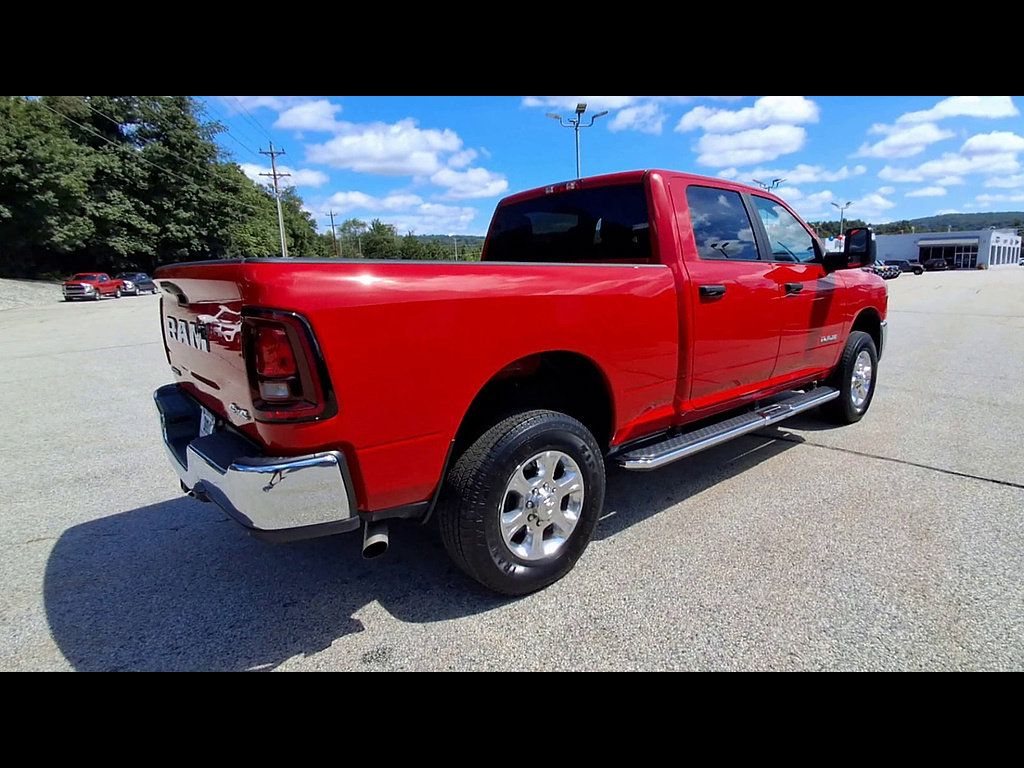 Used 2026 RAM 2500 Big Horn AWD/4WD image 8