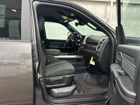 New 2026 RAM 2500 Big Horn AWD/4WD image 37