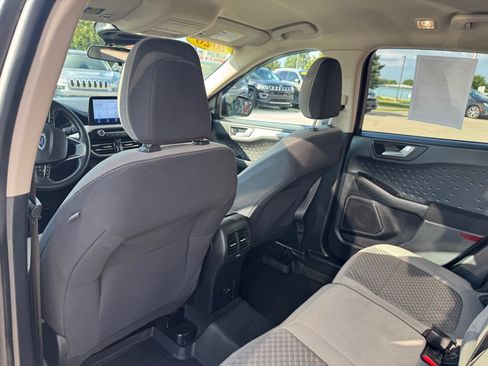 Used 2020 Ford Escape SE AWD/4WD image 16