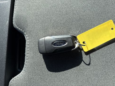 Used 2025 Ford F150 XLT w/ Equipment Group 301A Standard image 27