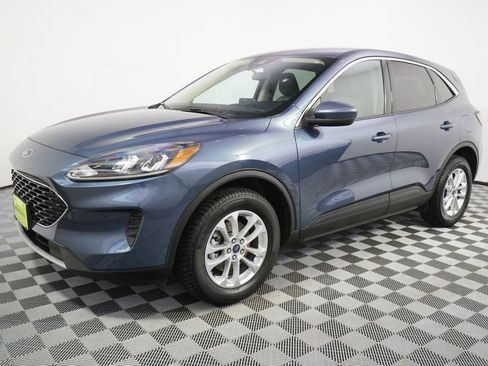 Used 2020 Ford Escape SE AWD/4WD image 2
