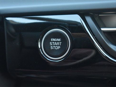 New 2026 Kia Seltos S image 24