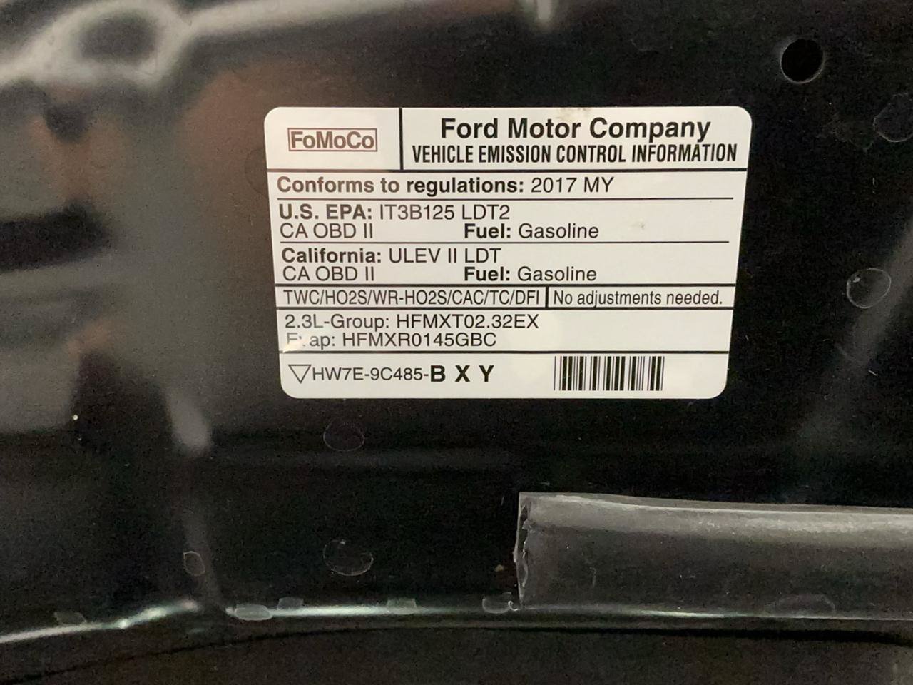Used 2017 Ford Explorer Limited w/ Equipment Group 303A AWD/4WD image 29