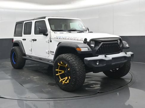 Used 2019 Jeep Wrangler Unlimited Sport S AWD/4WD image 32