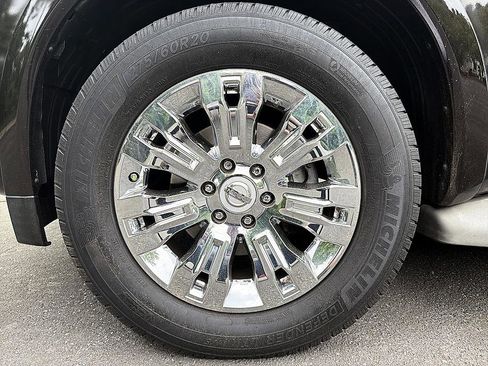 Used 2015 Nissan Armada Platinum w/ 2nd Row Captain Seat Package RWD image 8