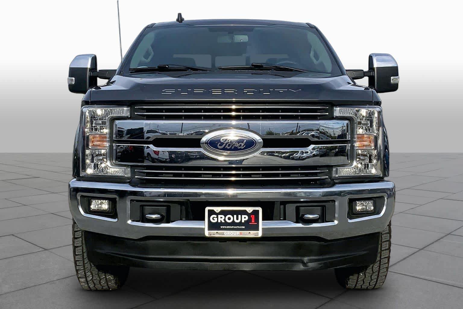 Used 2019 Ford F250 Lariat w/ Chrome Package AWD/4WD image 3