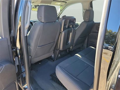 Used 2024 Chevrolet Silverado 1500 Custom image 9