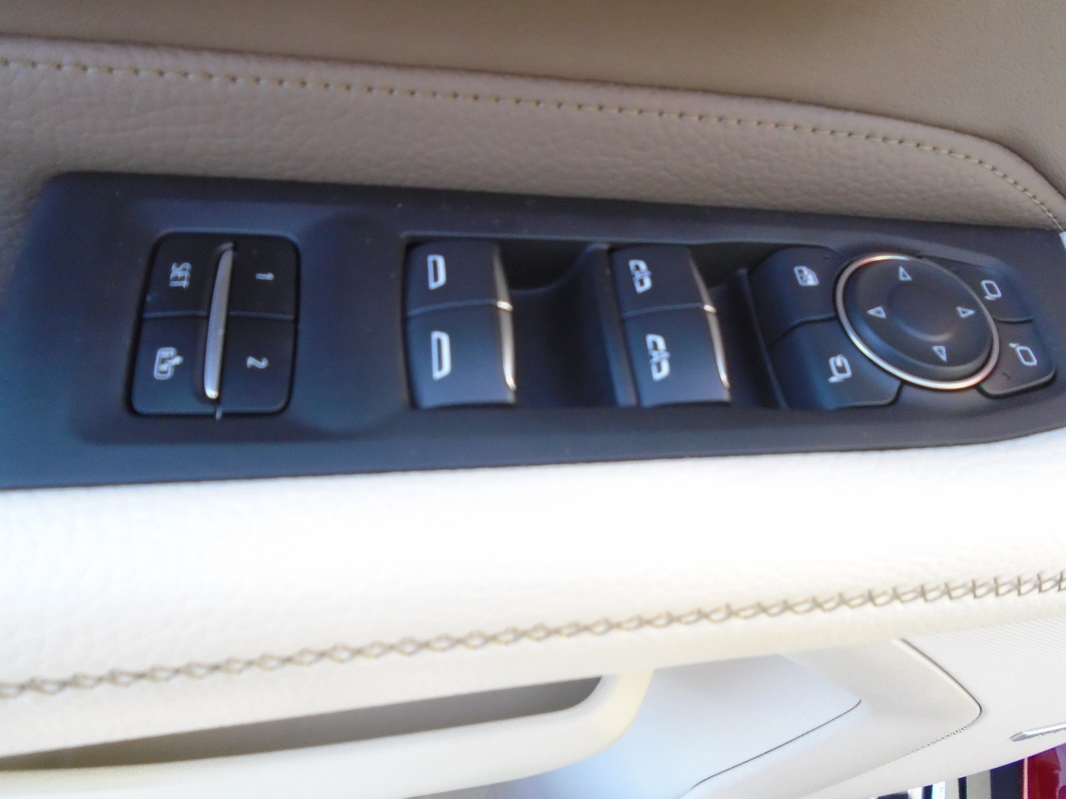 Used 2023 GMC Yukon Denali AWD/4WD image 52