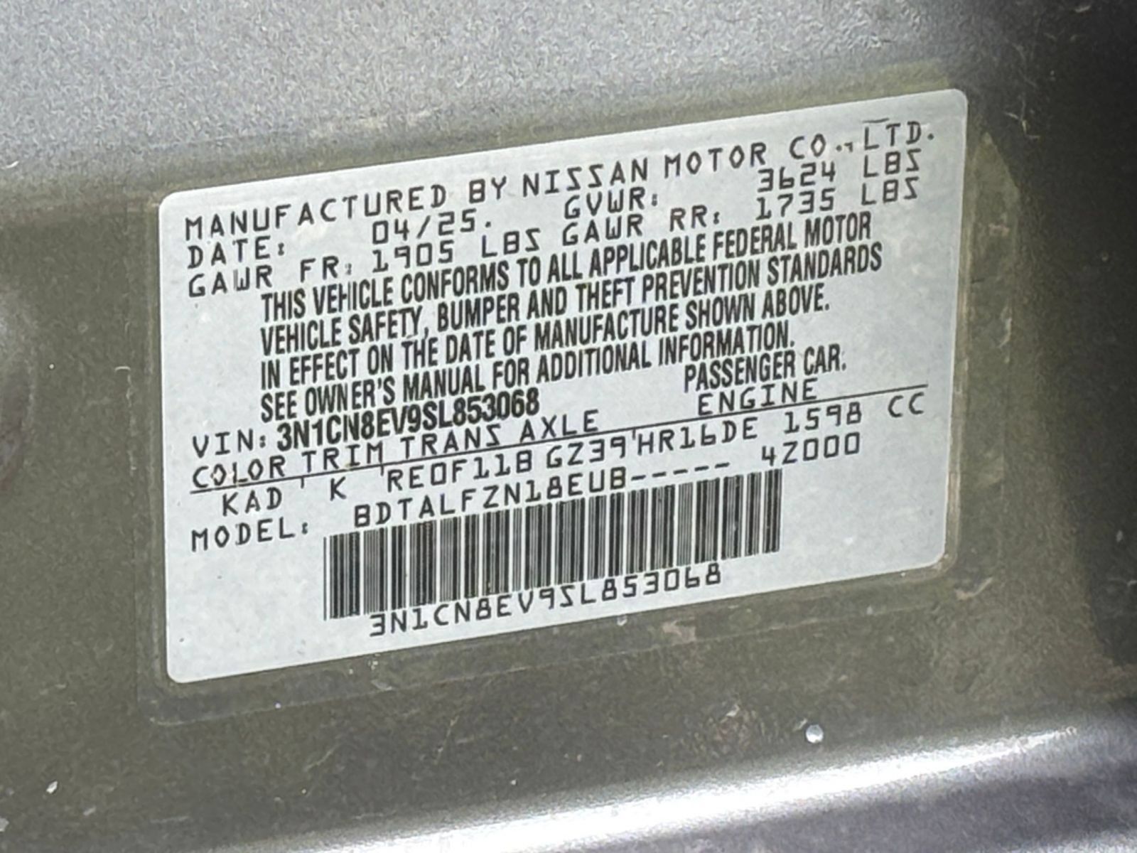 Used 2025 Nissan Versa SV FWD image 28