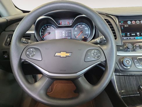 Used 2019 Chevrolet Impala LS image 16