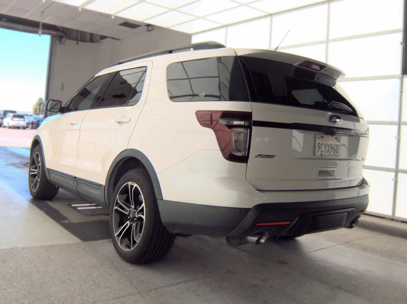 Used 2015 Ford Explorer Sport w/ Equipment Group 401A AWD/4WD image 6