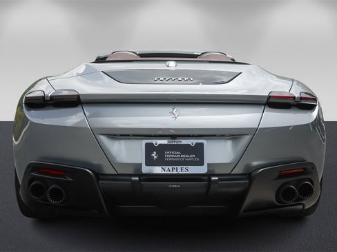 Certified 2024 Ferrari Roma Spider image 4