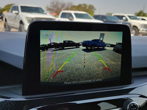 Used 2025 Ford Escape ST-Line Select AWD/4WD image 8