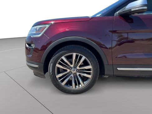 Used 2018 Ford Explorer Platinum AWD/4WD image 9