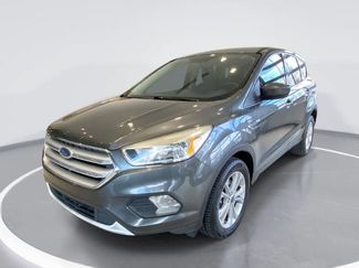 Used 2019 Ford Escape SE video 1