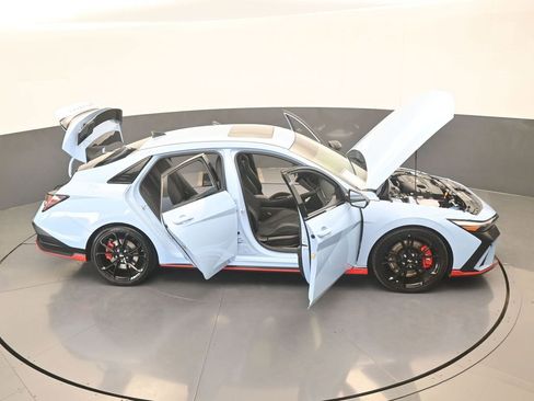 Used 2025 Hyundai Elantra N image 74