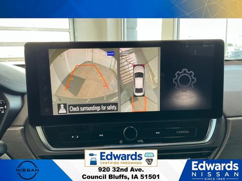 Used 2024 Nissan Altima 2.5 SL FWD image 25
