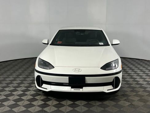 Used 2023 Hyundai Ioniq 6 SEL image 11
