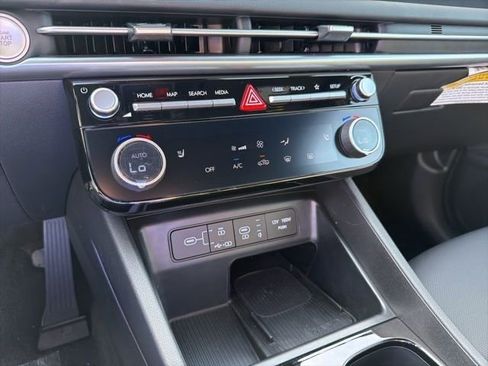 New 2026 Hyundai Santa Cruz SEL FWD image 18