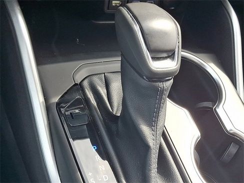 Certified 2022 Toyota Highlander XLE image 16