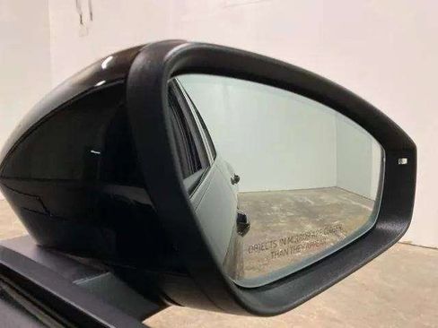 Used 2024 Audi Q4 e-tron Premium Plus w/ Premium Plus image 93