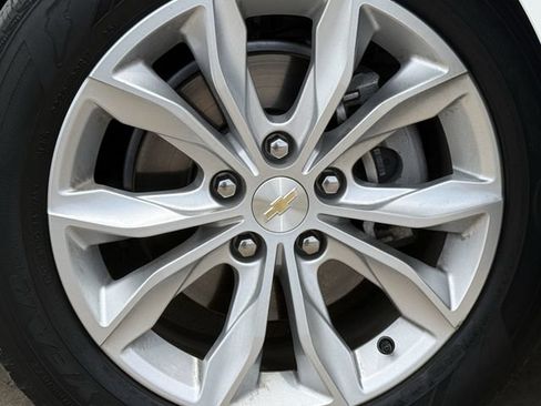 Certified 2024 Chevrolet Malibu LT FWD image 11