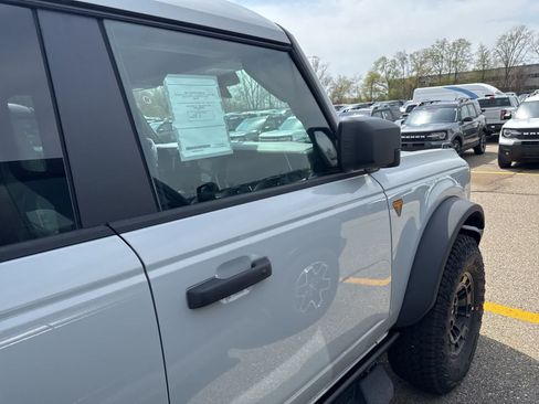 New 2026 Ford Bronco Badlands AWD/4WD image 7