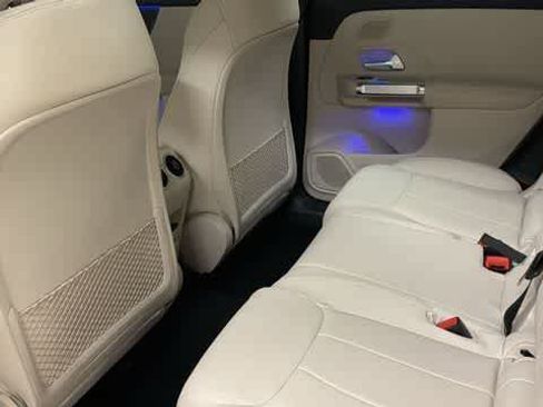 Certified 2026 Mercedes-Benz GLB 250 4MATIC image 31