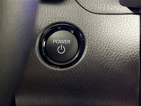 Used 2026 Toyota Camry LE image 24