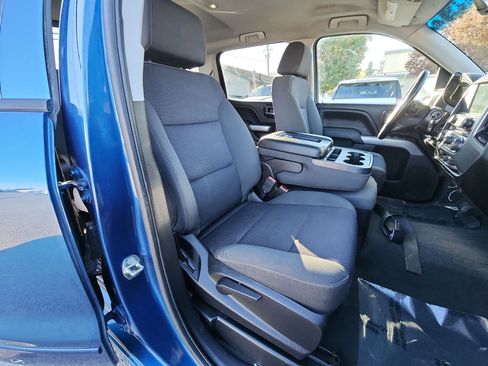 Used 2018 Chevrolet Silverado 1500 LT w/ All Star Edition image 24