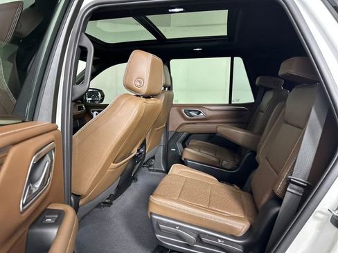 Used 2023 Chevrolet Tahoe High Country image 26