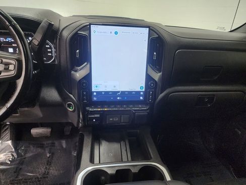 Used 2021 GMC Sierra 1500 AT4 w/ AT4 Premium Package AWD/4WD image 16