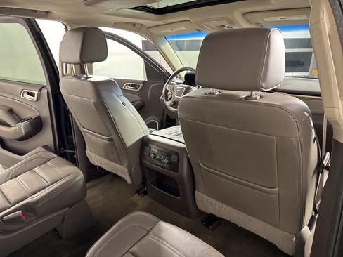 Used 2017 GMC Yukon XL Denali w/ Open Road Package AWD/4WD image 22