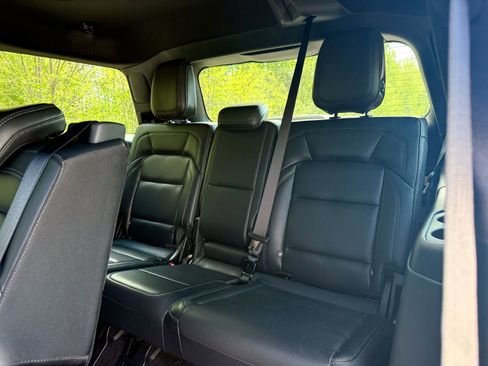 Used 2025 Lincoln Navigator Reserve w/ Jet Appearance Package AWD/4WD image 21