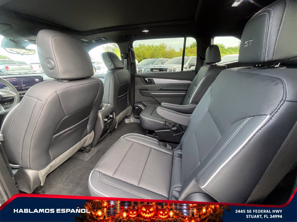 New 2027 Buick Enclave Sport Touring w/ Super Cruise Package FWD image 13