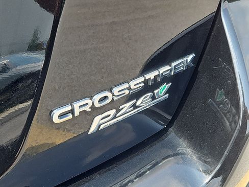 Used 2016 Subaru Crosstrek 2.0i Premium AWD/4WD image 5