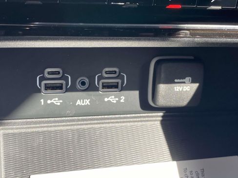 New 2025 Jeep Grand Cherokee L Laredo w/ Luxury Tech Group I RWD image 4