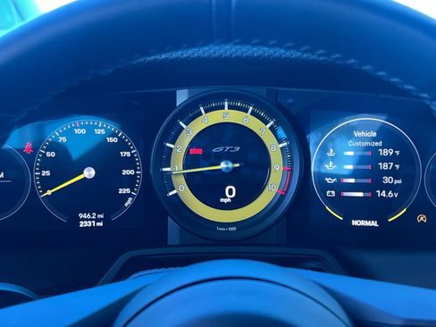 Certified 2022 Porsche 911 GT3 RWD image 23