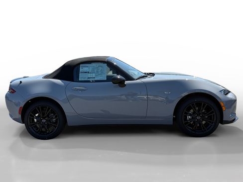 New 2026 MAZDA MX-5 Miata Club RWD image 6