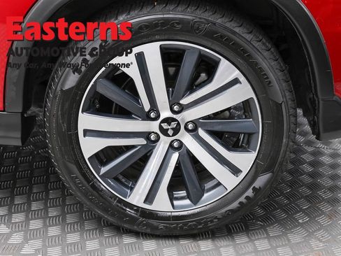 Used 2025 Mitsubishi Outlander Sport ES AWD/4WD image 8