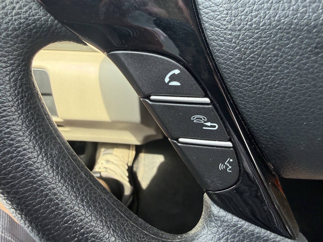 Used 2016 Honda Accord LX image 24