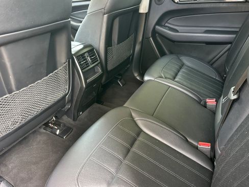 Used 2017 Mercedes-Benz GLE 350 4MATIC image 28