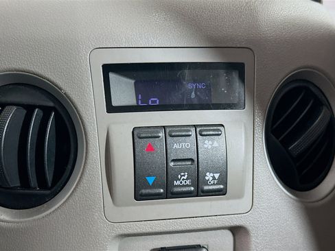 Used 2014 Honda Pilot EX-L image 27